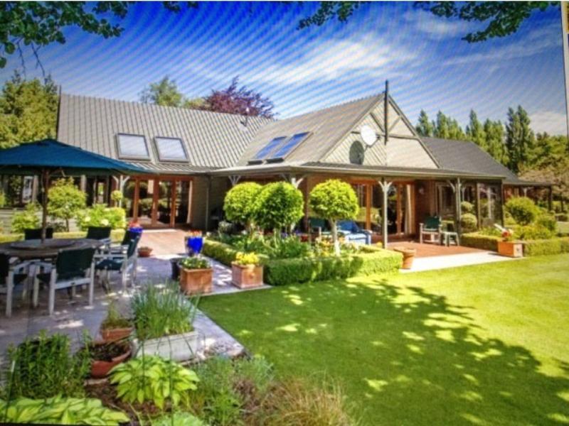 Rhododendron Garden Hotel Christchurch Esterno foto